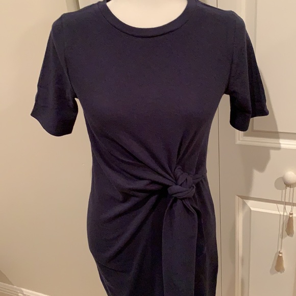 Adyson Parker Tie Waist Midi-Dress Size: XS Navy - Picture 3 of 7